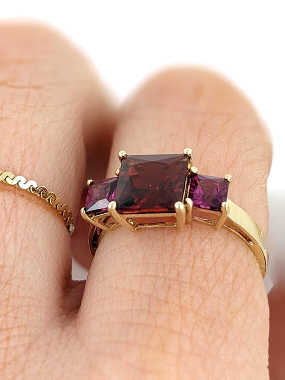 Garnet and Ruby Lab Ruby Ring - image 5