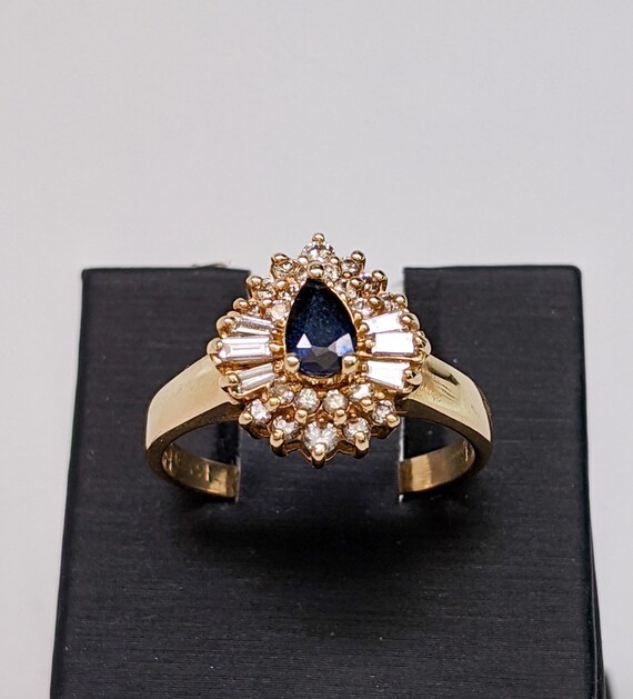 Sapphire Ballerina Ring