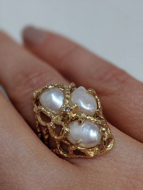 Fresh water pearl and diamond ring - image 1