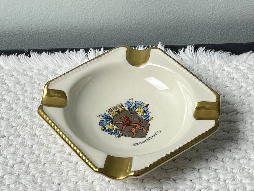 German Porcelain Ashtray Beaded Gold Trim Vintage | Braunschweig
