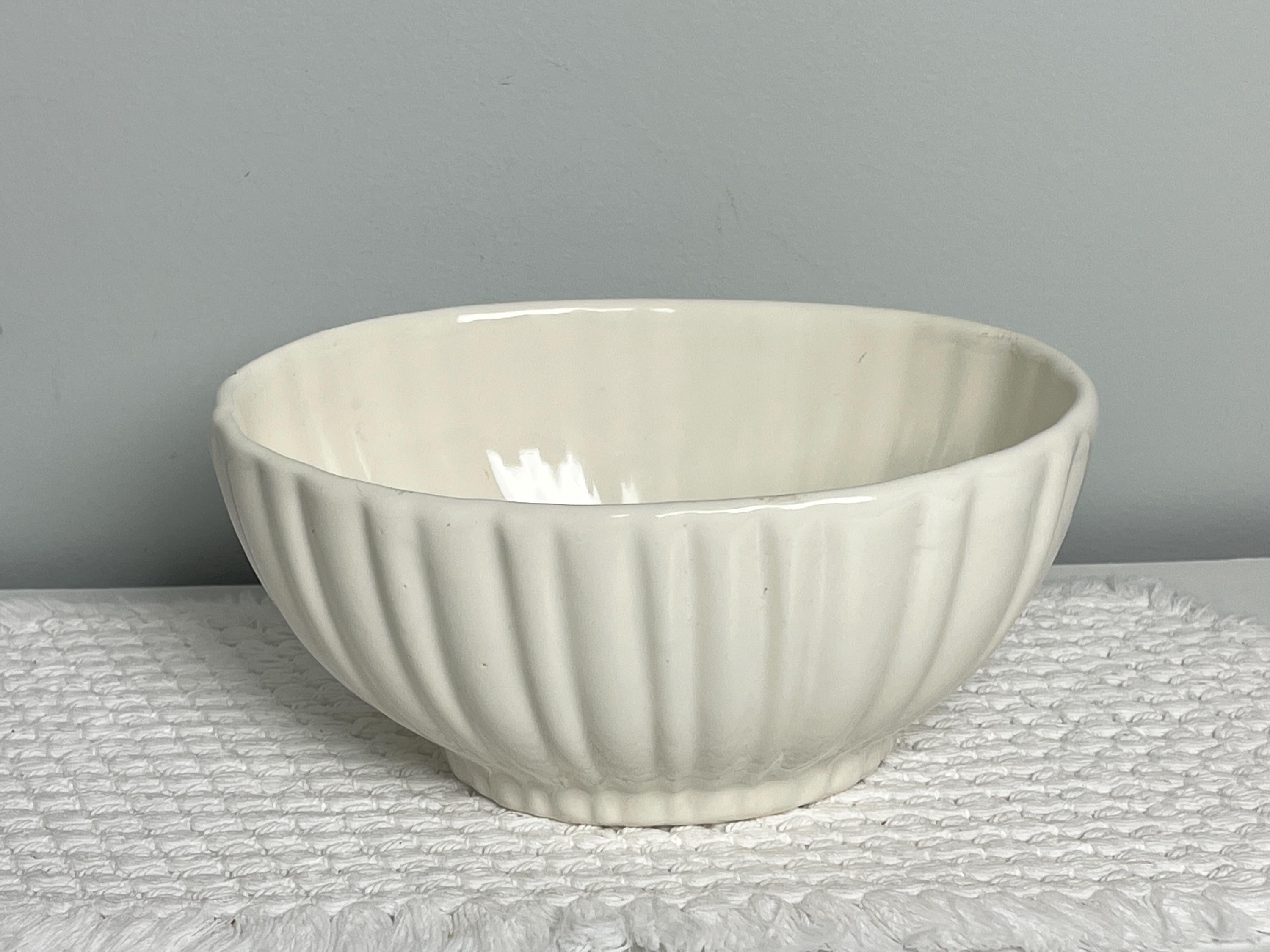 Glass sauce-sugar pot with body and lid in stainless steel