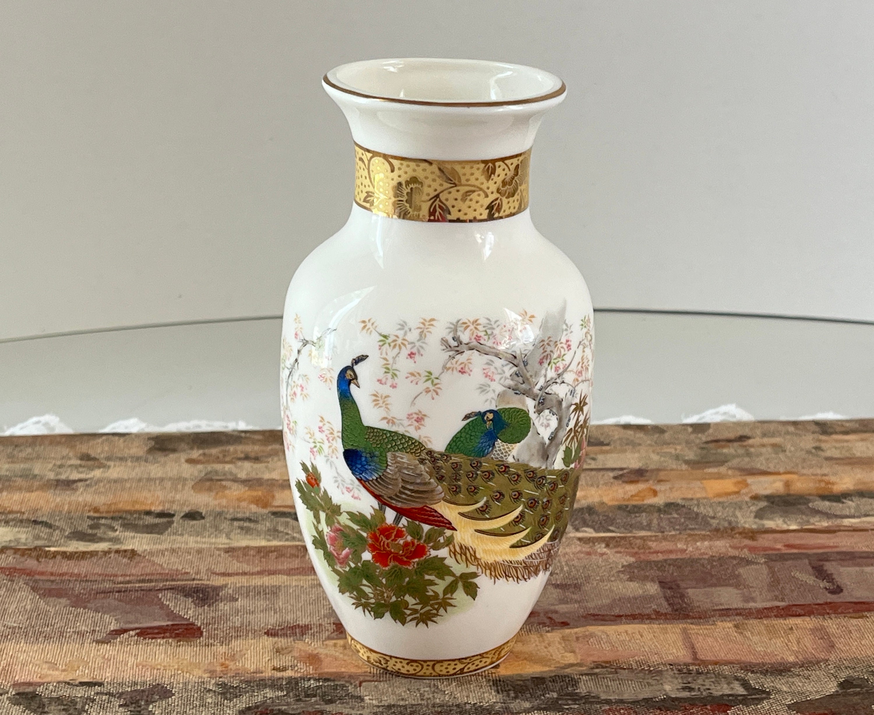 ◆JAPANESE MODERN VINTAGE FLOWER VASE ◆ Japanese Vase Peacocks Gold Band and Accents | 6