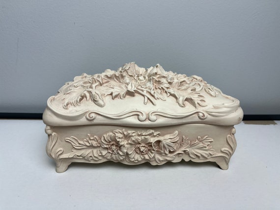 Incolay Stone Floral Sculpted Jewelry Box | Carve… - image 1
