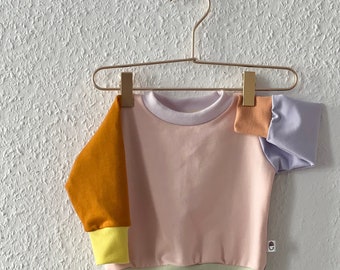 cooler Colorblocksweater (oder Hoodie) zum selbst designen in rosa, flieder, grau, orangebraun, gelb, mint etc