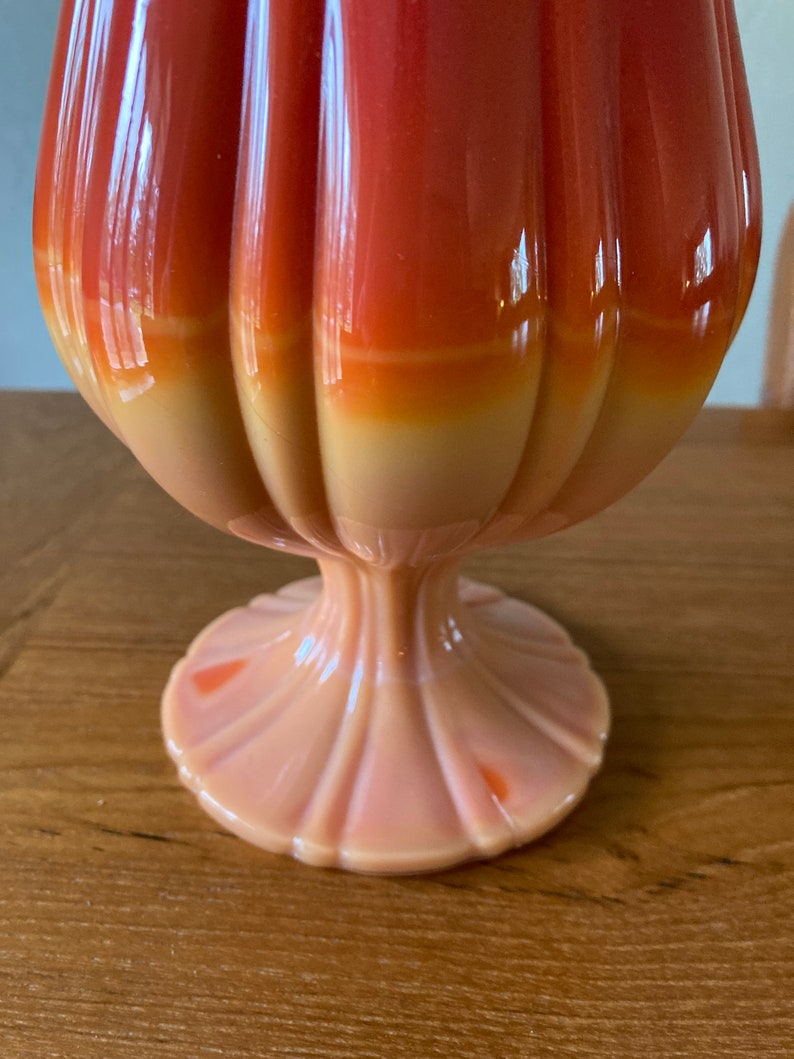 L. E. SMITH Swung Bittersweet Vase Etsy