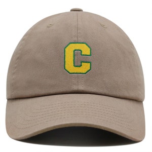 Gorra de béisbol de algodón bordada con letra C universitaria premium y alfabeto amarillo