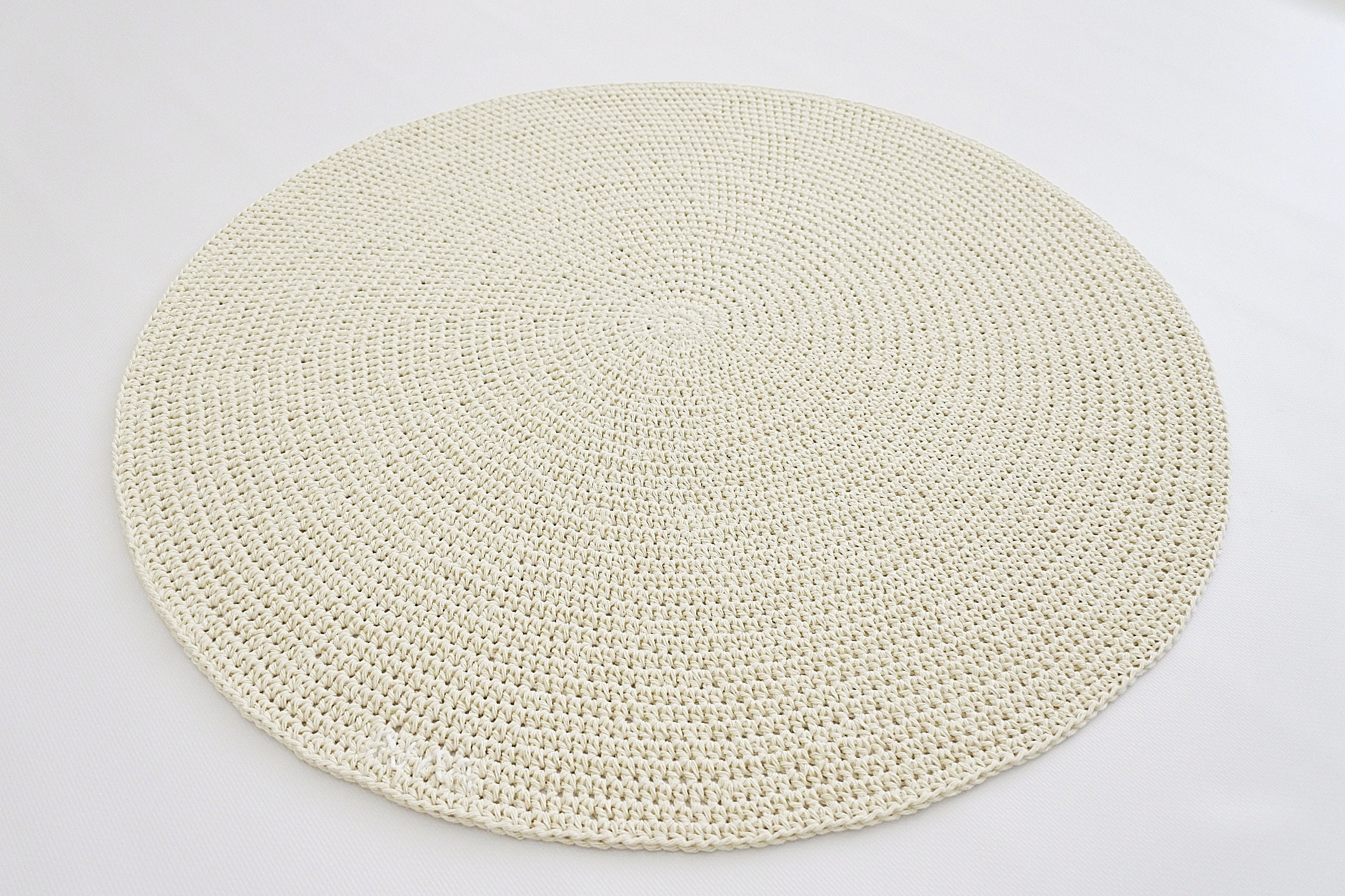 Ivory 2 ft thin round natural bath rug Washable circle bath Etsy