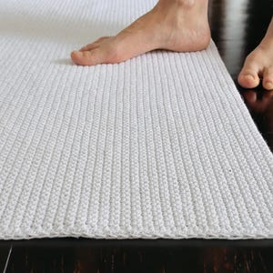 Custom Cotton Bath Mat: Handmade Reversible Rug, Soft & Absorbent, 25 Colors