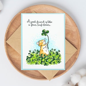 Carte de joyeux anniversaire pour un ami, Anita Jeram Illustrations Carte pour ami souris et trèfle