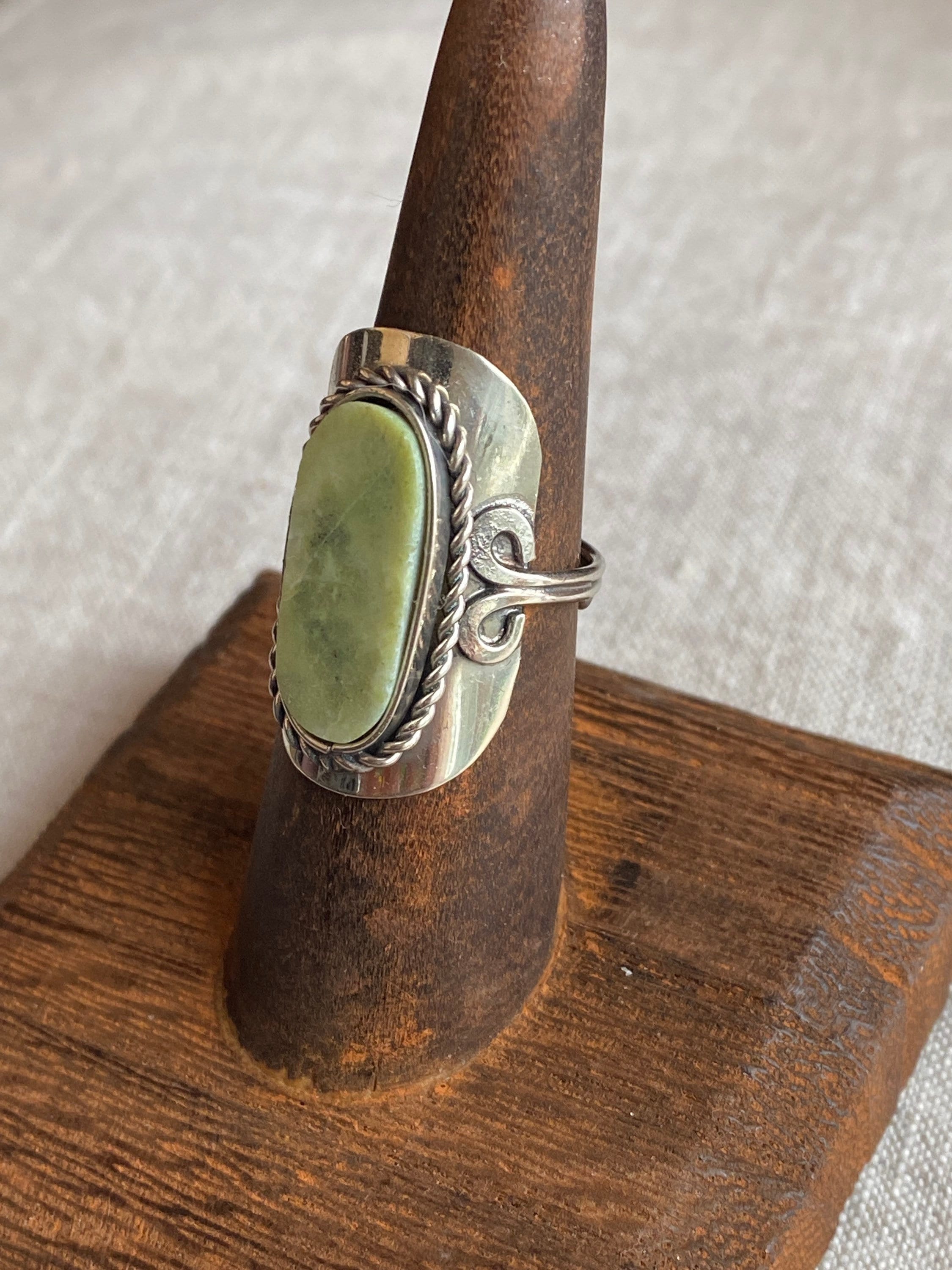 SERPENTINE stone ring • peruvian green stone ring • gemstone jewelry • alpaca silver ring • natural stone ring • solidity stone ring • gift