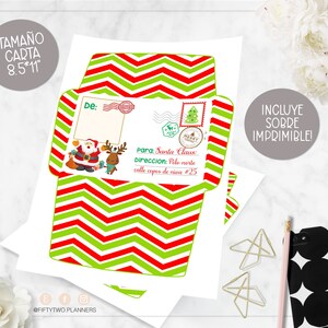 May include: Printable Christmas envelope template with a red and green chevron pattern. The envelope has a space for the recipient's address and a section for a letter. The text on the envelope reads "Para: Santa Claus: Direccion: Polo norte calle copos de nieve #25".