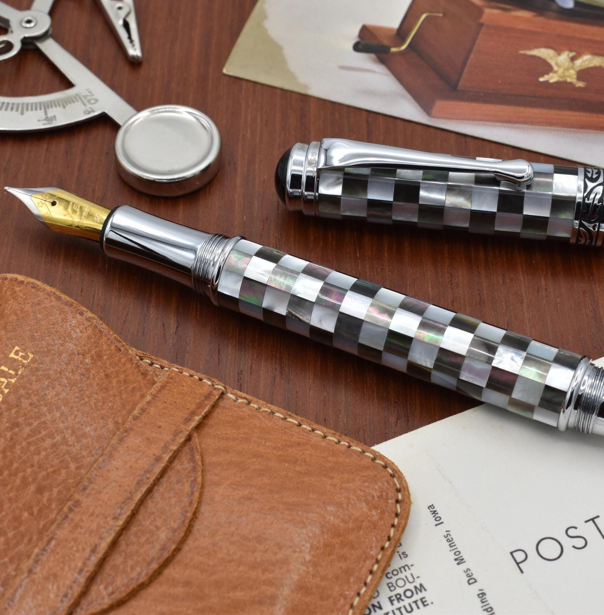 Xezo Maestro® 18K Gold Plated Fountain Pen  Medium Nib  - Oceanic White Mother Of Pearl Paua Abalone - View #10