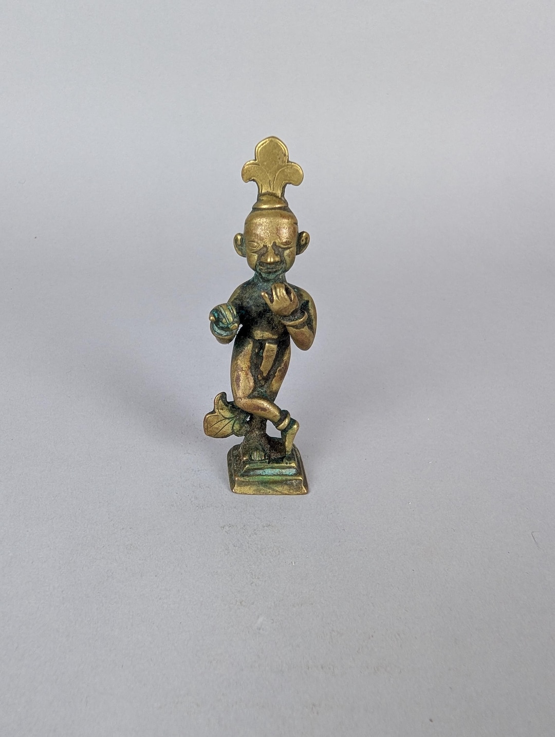 真鍮のクリシュナ像：ヒンドゥー教の愛の神 - Etsy 日本