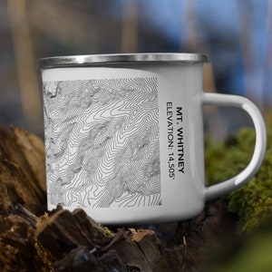 Mount Whitney Emaille-Tasse mit Elevation Contour Linien | Mt Whitney California Camping Tasse | Metallbecher für Wanderer, Kletterer, Outdoorsy Becher