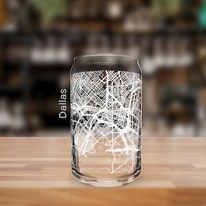 Dallas Map Drinking Glass / Dallas, Texas Street Map Cup Souvenir / Vaso de cerveza para personas de Dallas, Texas Housewarming Gift Shot Glass
