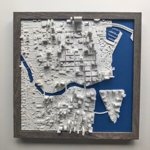 Arte de la pared de la ciudad 3D de Miami / Edificios y carreteras impresos en 3D / Decoración enmarcada del horizonte de Miami / Arte de la pared de la ciudad 3D para personas de Miami FL / Delfín imagen 8