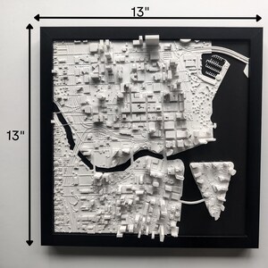 Arte de la pared de la ciudad 3D de Miami / Edificios y carreteras impresos en 3D / Decoración enmarcada del horizonte de Miami / Arte de la pared de la ciudad 3D para personas de Miami FL / Delfín imagen 6