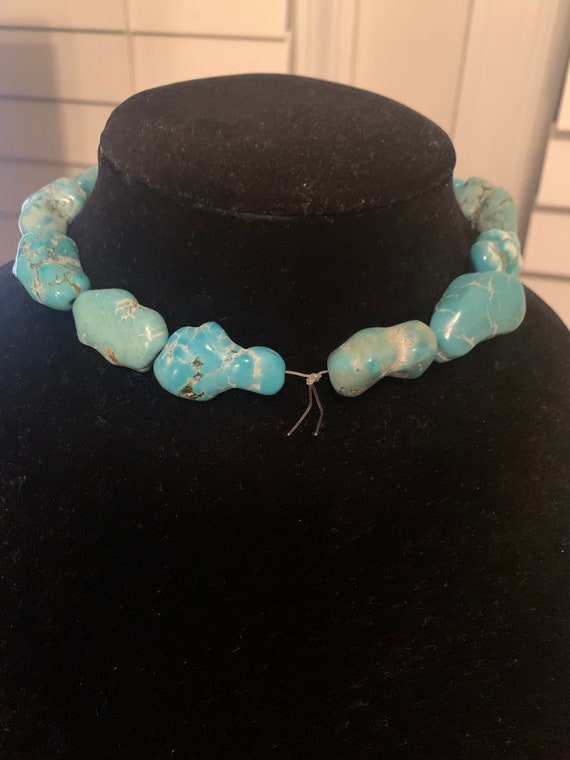 Vintage Turquoise Howlite Necklace Stunning Subst… - image 2