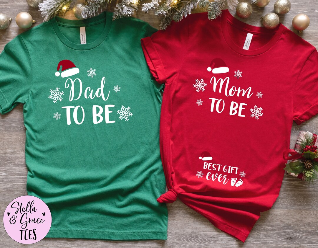 Teeny Fox Couple Pregnancy Announcement Shirts - Matching 'Mom Est 2025' & 'Dad Est 2025' Set For Baby Reveal
