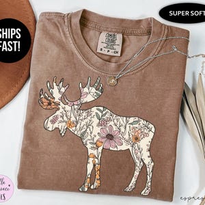 Wildflower Moose Shirt Comfort Colors® Tshirt, Country Nature Tee, Outdoorsy Aesthetic, Floral Moose Silhouette, Gift for Nature Lover