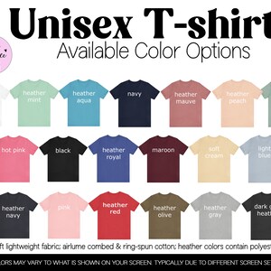 K&ouml;nnte beinhalten: Eine Farbkarte mit zwanzig Unisex-T-Shirts in verschiedenen Farbt&ouml;nen, darunter Wei&szlig;, Mint, Aqua, Marineblau, Mauve, Pfirsich, Vintage-Mint, Pink, Schwarz, K&ouml;nigsblau, Kastanienbraun, Creme, Hellblau, Dunkelmarine, Rosa, Rot, Oliv, Grau und Dunkelgrau.