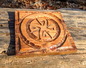 Wooden Celtic Knot Wall Decor