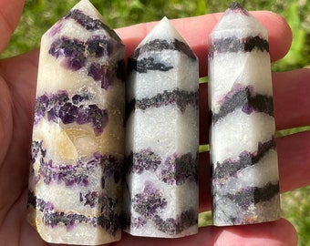 Purple Zebra Jasper Point / White striped Generator Crystal Tower