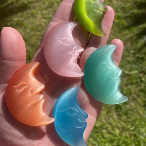 Mixed Colour Cat-Eye Moon w Face / Rainbow Crescent Crystal Half Moon / Gemstone Waxing Waning Carvings / Orange Pink Green Blue Teal Flash