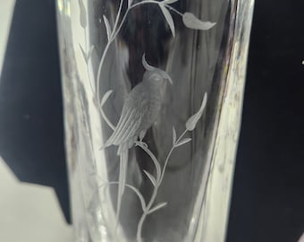 Vintage Al Arnits Vase engraved etched Parrot BEAUTIFUL