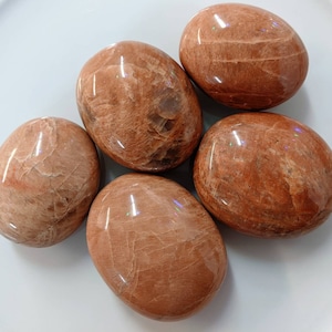 Peach Moonstone Palm Stone, Polished Peach Moonstone, Gemstones Minerals, Witchy Gifts!