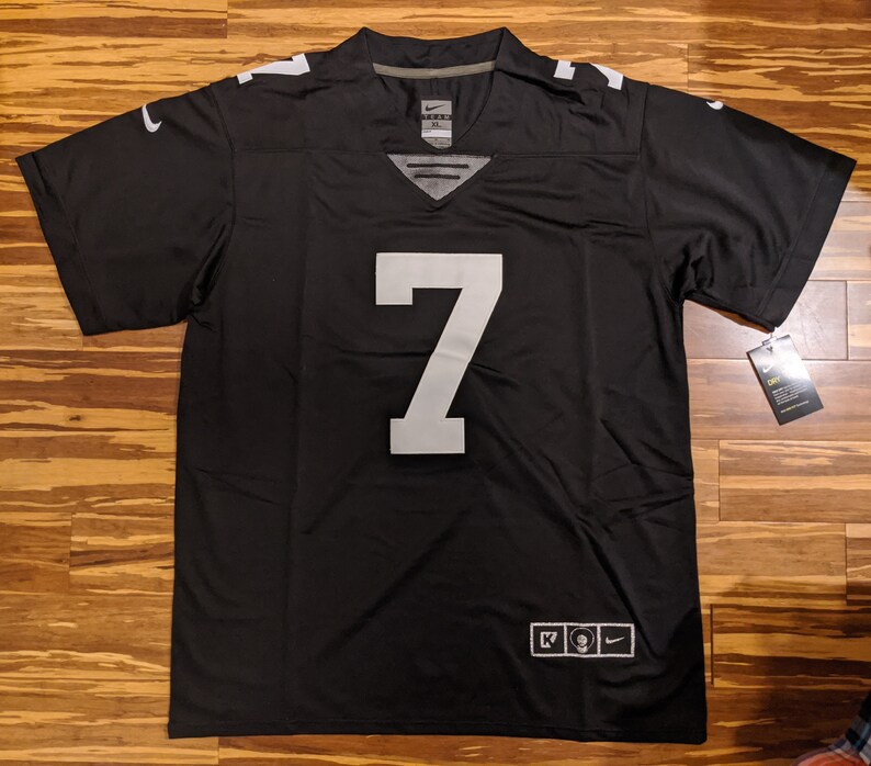 kaepernick 7 jersey