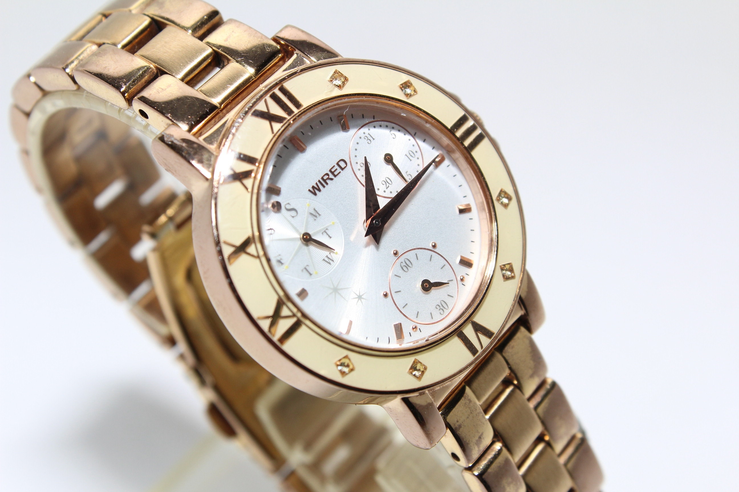 SEIKO WIRED Vd76-kh80 Gold Analog Vintage Watch Japan - Etsy