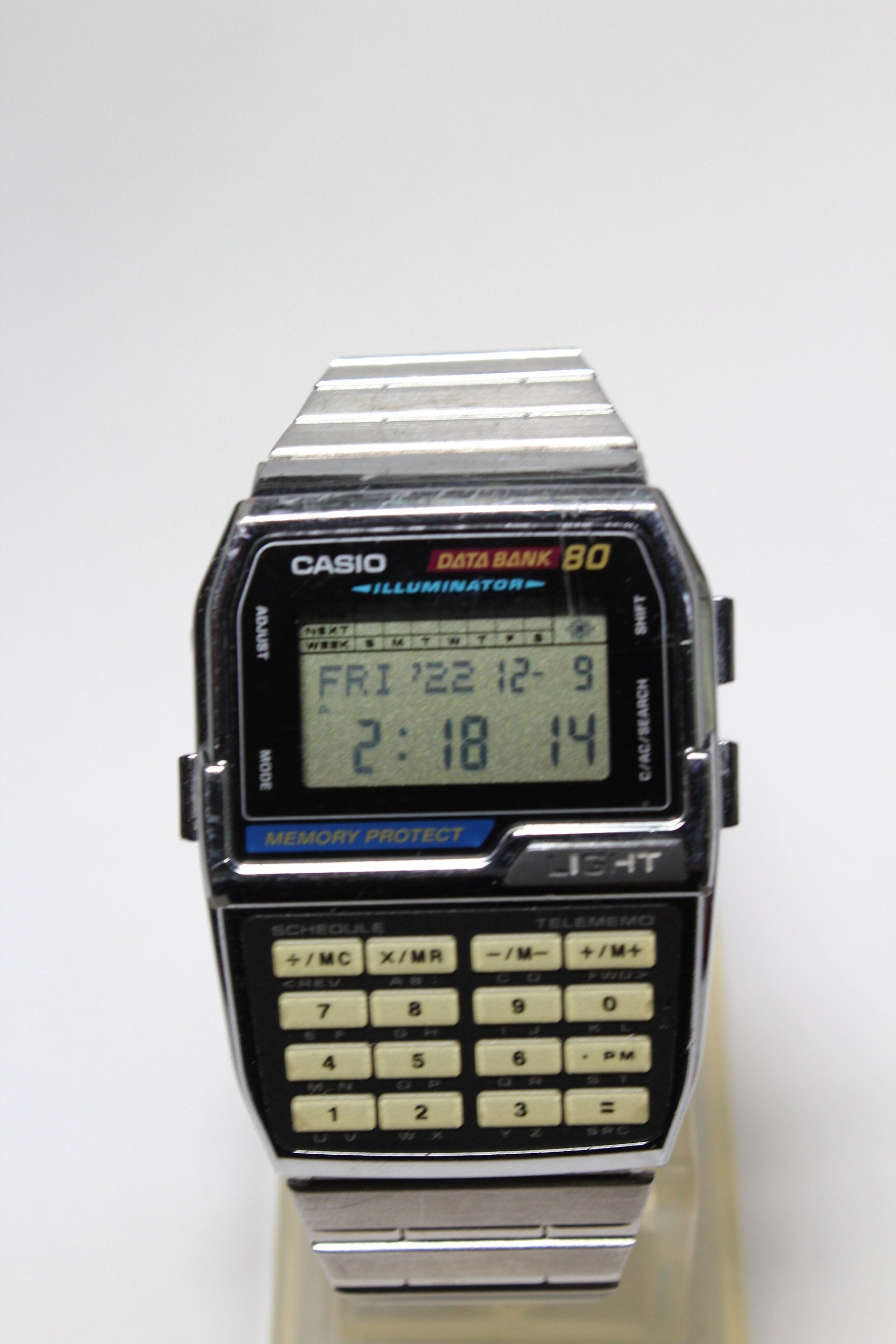 Casio DATA BANK 80 DBC-810 Silver Memory Protect Retro Watch Casio DATA BANK 80 DBC-810 Silver Memory Protect Retro Watch