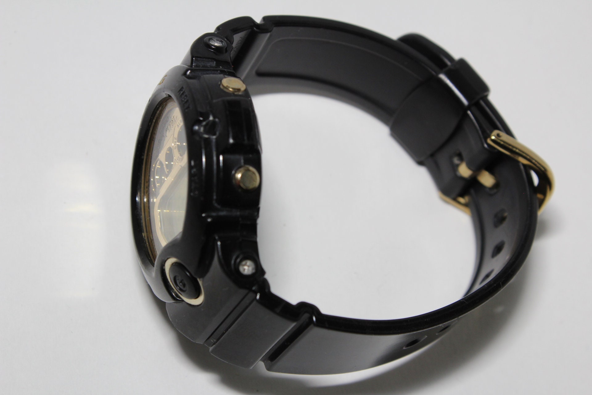 CASIO BG-6901 ゴールド ブラック 三眼 カジュアル Baby-G 耐衝撃 