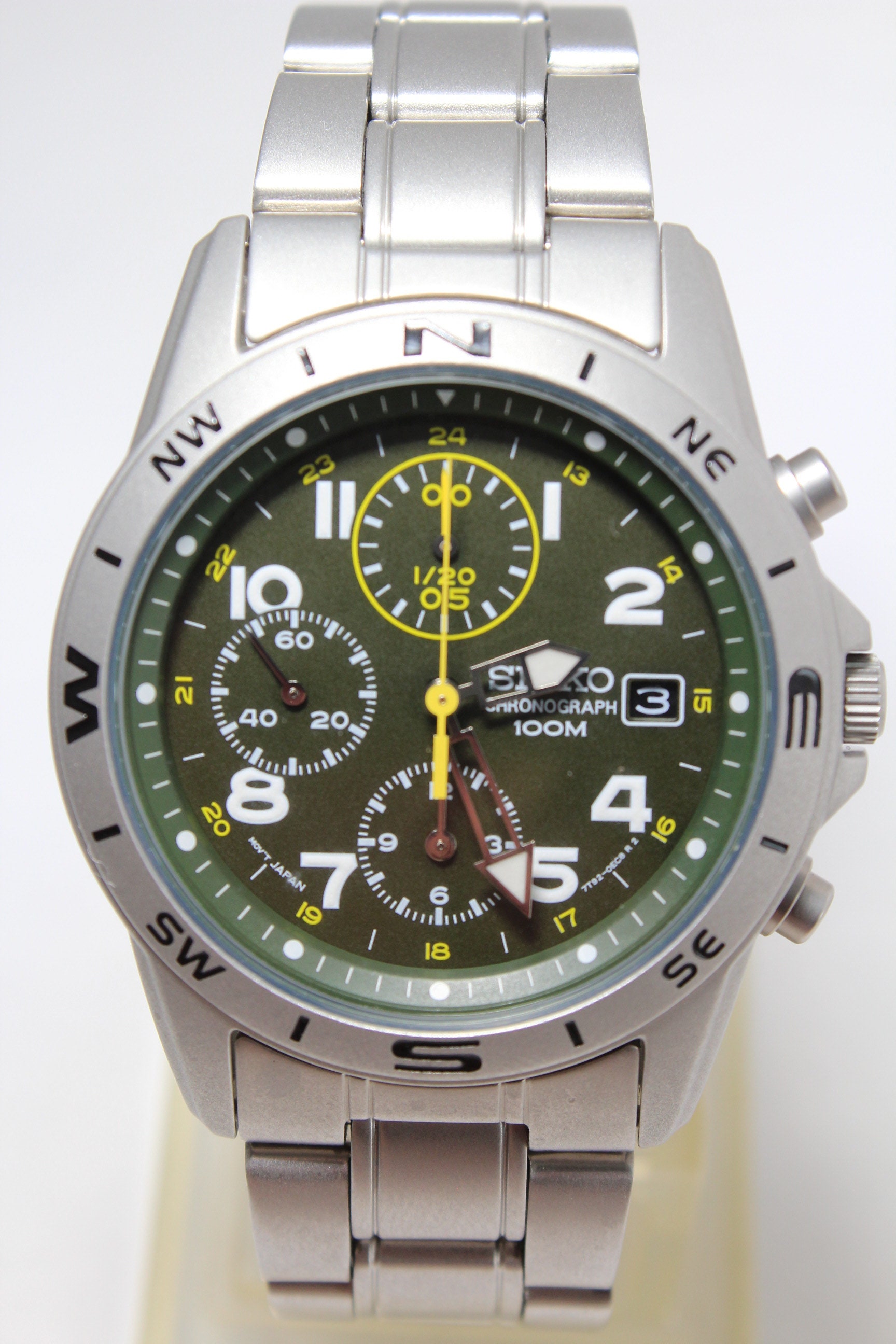 SEIKO クロノグラフ 7T92-0DX0 青臭く QUARTZ SEIKO クロノグラフ 7T92-0DX0 青臭く QUARTZ