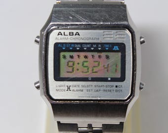 SEIKO ALBA Alarm Chronograph Y749-5000 Digital Vintage Watch Japan