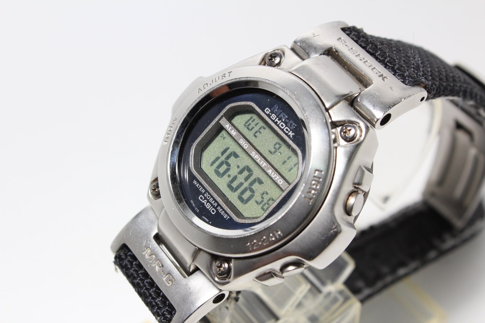 casio mrg 100