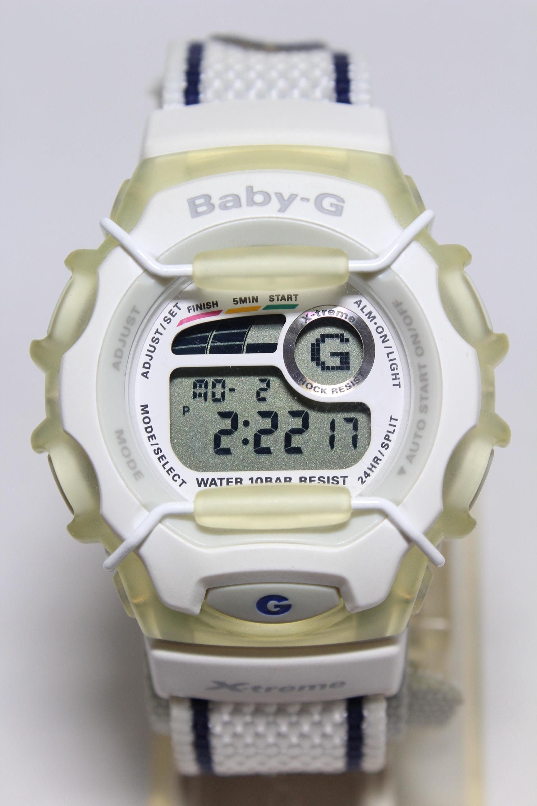 baby-g 白 G-SHOCK G Presents Lover's Collection 2017 White and Black Pairs - G