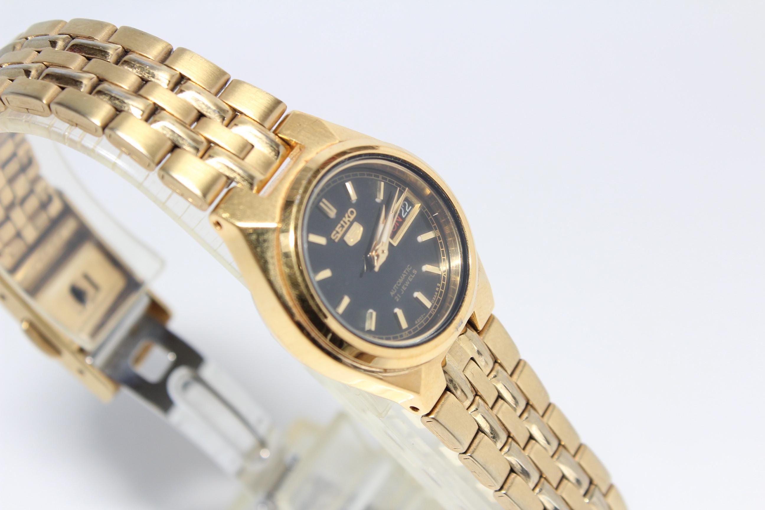 ラケール/SEIKOファイブ　ゴールド　4207-00X0 SEIKO - ラケール様専用/SEIKOファイブ ゴールド 4207-00X0 の通販 by