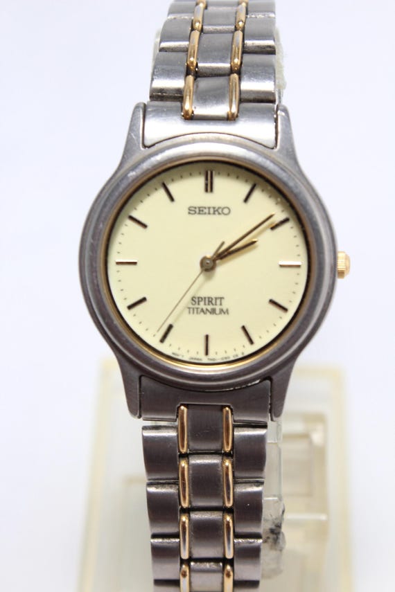 seiko spirit titanium alarm chronograph 7T32-6000 メンズ腕時計  Seiko Spirit Titanium 7t32-6000, 1995 for sale | Watch \u0026 Vintage
