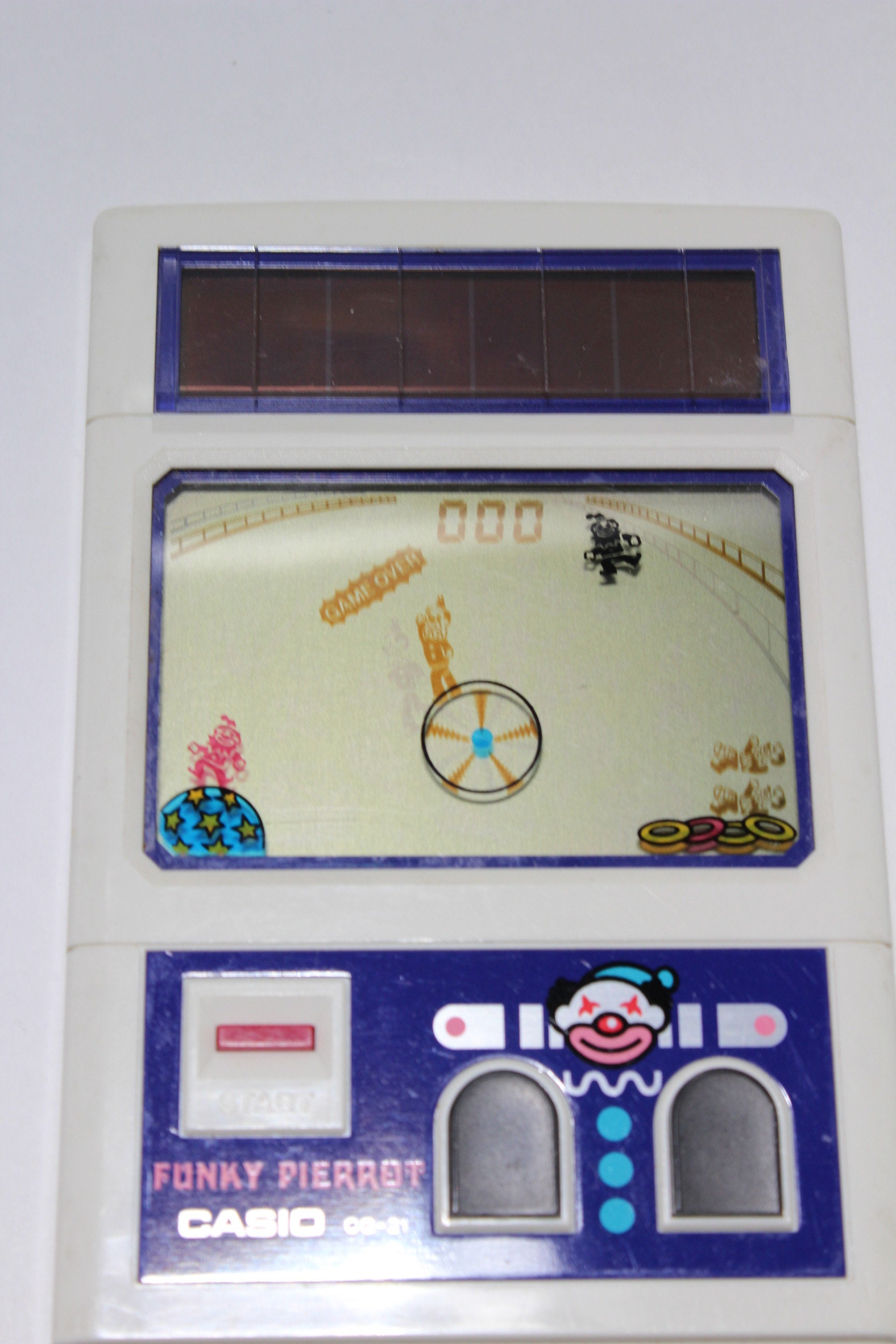 CASIO retro Electronic Game Funky Pierrot CG-21 Casio