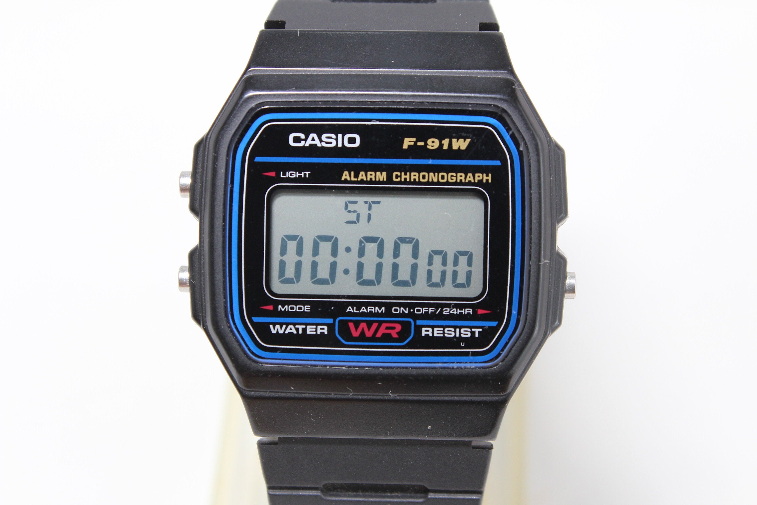 VINTAGE 1991's CASIO W-91 デジタル腕時計 レア VINTAGE 1991's CASIO W-91 デジタル腕時計 - メルカリ