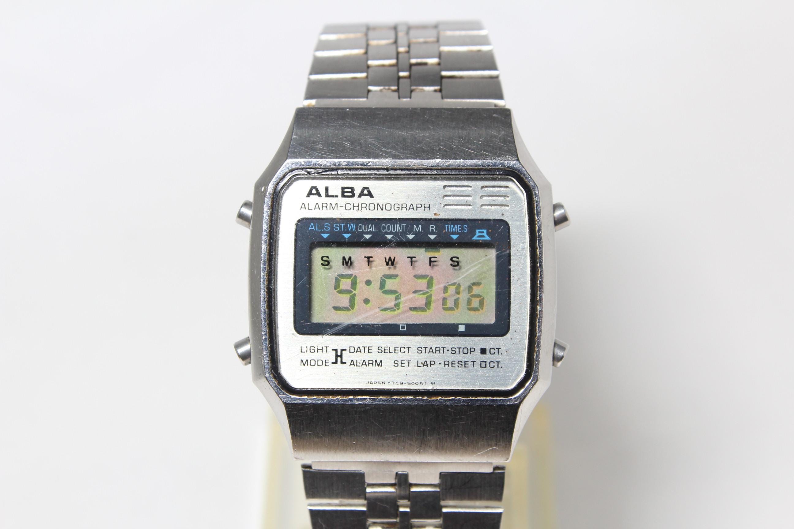 SEIKO ALBA Alarm Chronograph Y749-5000 Digital Vintage Watch
