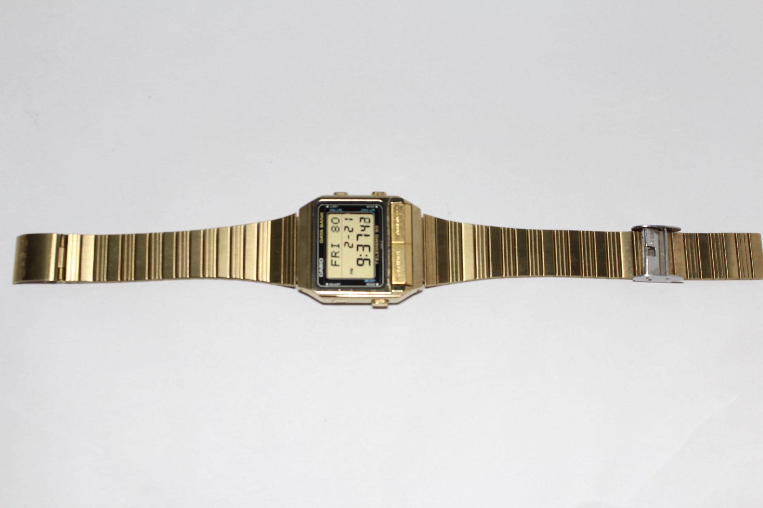Casio DATA BANK DB-500G Gold Telememo 50 Retro Watch Vintage 