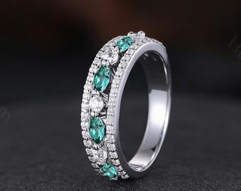 Vintage Marquise Emerald Engagement Ring 14K White Gold Diamond Wedding Ring Antique Gems Ring Unique Women Bridal Ring Personalized Gift
