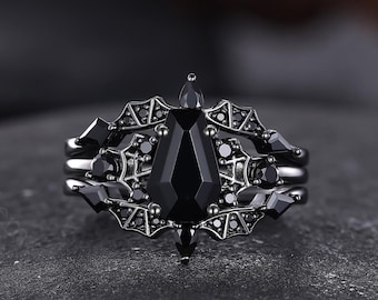 Unique Spider Web Black Onyx Wedding Ring Gothic Coffin Black Gold Bat Engagement Ring Set Witchy 3pcs Promise Ring for Her Custom Rings