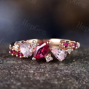 Anello nuziale con rubino marquise, anello vintage con zaffiro rosa a pera, anello con moissanite, anello con pietra portafortuna, anello con promessa nuziale in oro rosa, anelli impilabili, anello Danity