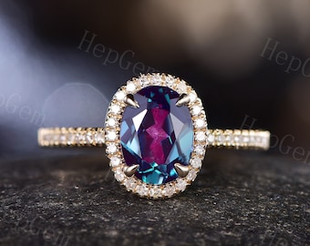 Oval Cut Alexandrite Engagement Ring Rose Gold Vintage Alexandrite Statement Ring Moissanite Ring AnniversaryJune Birthstone Gift For Women