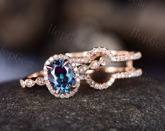 Oval Cut Alexandrite Engagement Ring Set Rose Gold Vintage Alexandrite Statement Ring Moissanite Enhancer Wedding Ring June Birthstone Gift