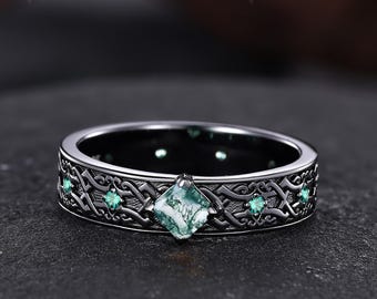 Moss Agate in Black Gold Viking Wedding Band for Women & Men Custom Gemstone Fantasy Ring Unique Engagement Ring Vintage Style Celtic Alike